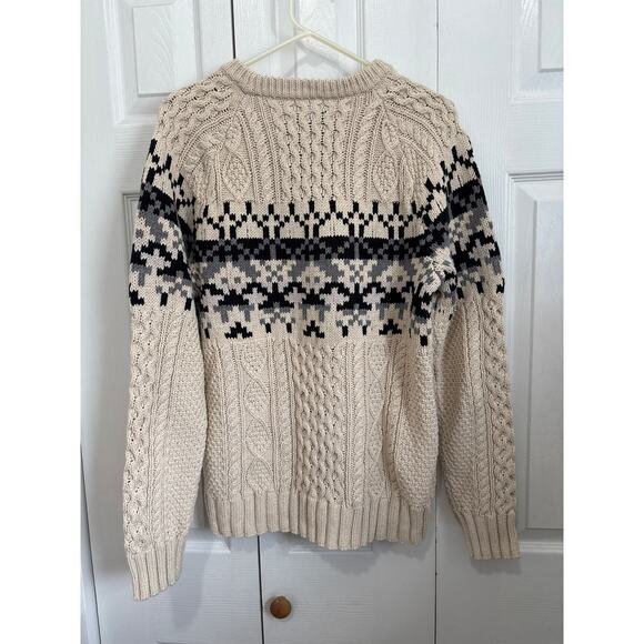 L.L. Bean signature 100% cotton, chunky heavy cable knit fisherman sweater Med - Picture 4 of 8